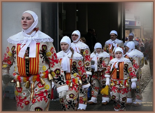 sized_sized_P2030752a karnaval maadag Aalsterse Gilles