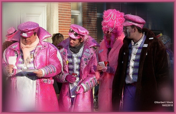 sized_sized_P2040041a karnaval dinsdag