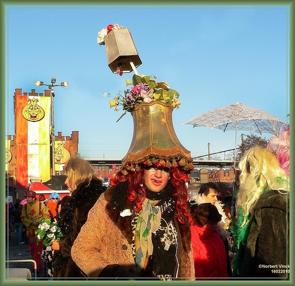 sized_sized_P2040075a karnaval dinsdag