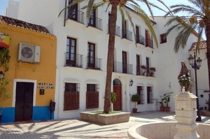 053 Marbella Plz. Santo Christo