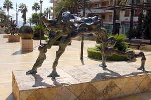 125 Marbella - Av. del Mar beelkden Salv. Dali