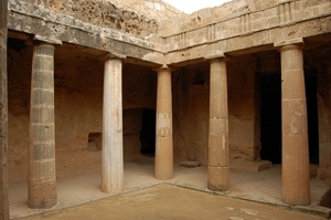 10 Phaphos - Tombs of the Kings