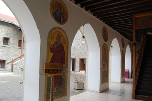 49Cyprusa - Kykos klooster.jpg