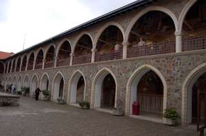 80Cyprus - Kykos klooster.jpg