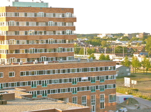 'Hanzeborg' Multifunctioneel zorgcentrum. tegenover