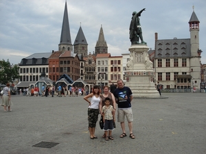 Michael, Estrella, G & R & Artevelde