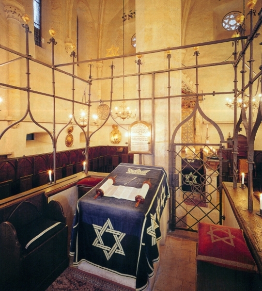 D102Oud nieuw synagoog thoraschrijn
