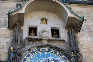 D611  Oude markt  Klokketnoren stadhuis