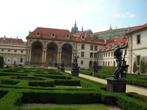 G103  Wallenstein garden