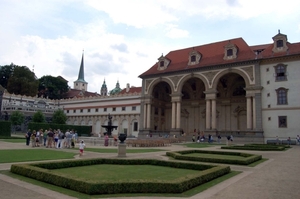 G22  Wallenstein garden