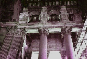 c200 Pantheon detail zuilen