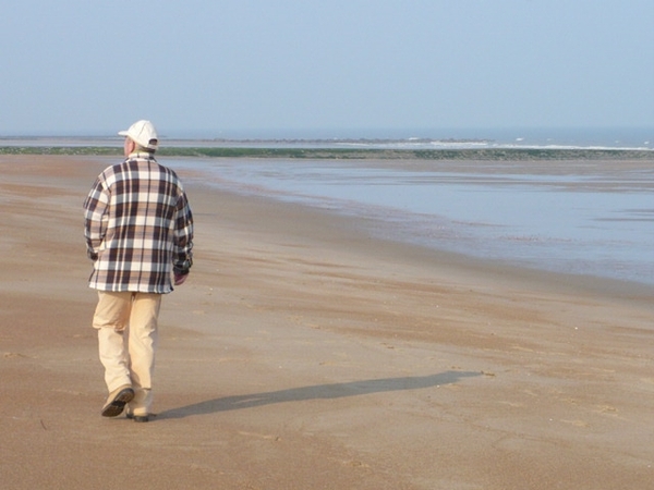 OP STRAND VAN OOSTENDE