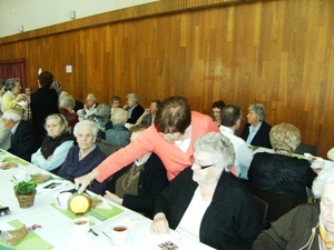 ziekenzorg  kontich interparochiale bijeenkomst april 2010 015