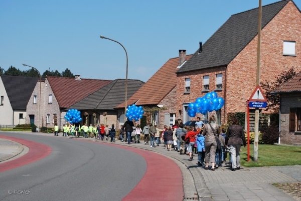 2010-04-23 Ballonwedstrijd (36)