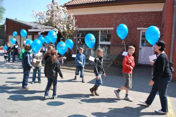 2010-04-23 Ballonwedstrijd (56)