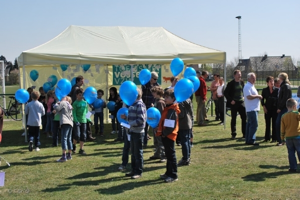 2010-04-23 Ballonwedstrijd (71)