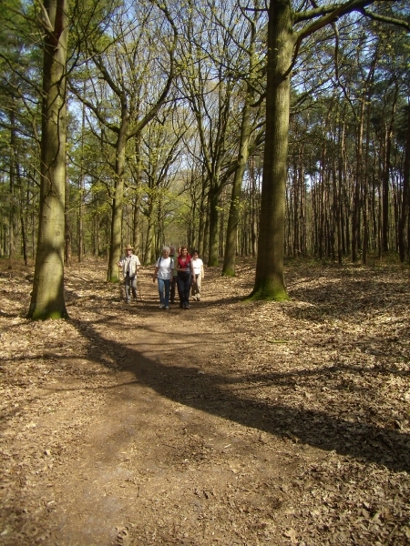 2010-04-24 KKT Lokeren en Moerbeke 043