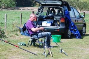 Vissen op forel 24-4-2010 (16)