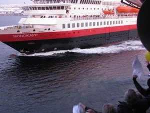 Zwaaien naar een zusterschip