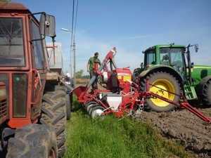 10.05.22.HANSBEKE.BEVOORADING