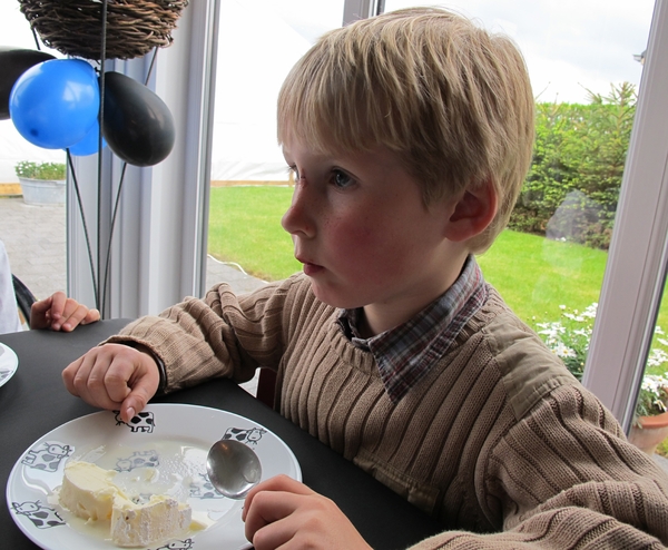 2010-05-02 Vormseldag van Bjarne 95