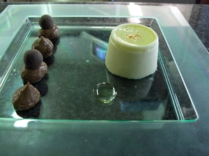 pannacotta van witte chocolade met chocopilli