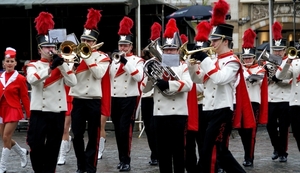 HERDENKING V-DAY 1945-2010-ROESELARE