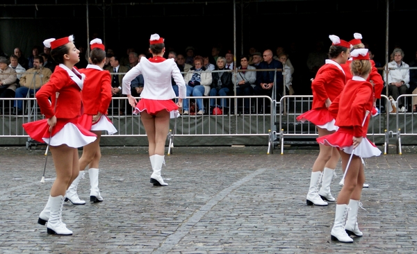 HERDENKING V-DAY 1945-2010-ROESELARE