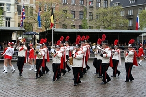 HERDENKING V-DAY 1945-2010-ROESELARE