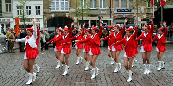HERDENKING V-DAY 1945-2010-ROESELARE