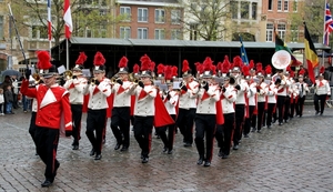 HERDENKING V-DAY 1945-2010-ROESELARE