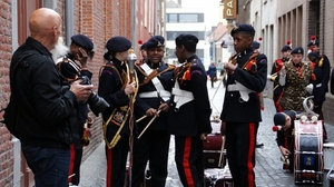 HERDENKING V-DAY 1945-2010-ROESELARE