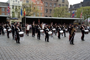 HERDENKING V-DAY 1945-2010-ROESELARE