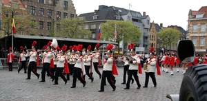 HERDENKING V-DAY 1945-2010-ROESELARE