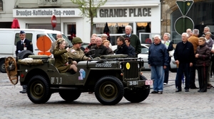 HERDENKING V-DAY 1945-2010-ROESELARE