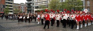 HERDENKING V-DAY 1945-2010-ROESELARE