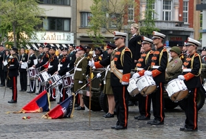 HERDENKING V-DAY 1945-2010-ROESELARE