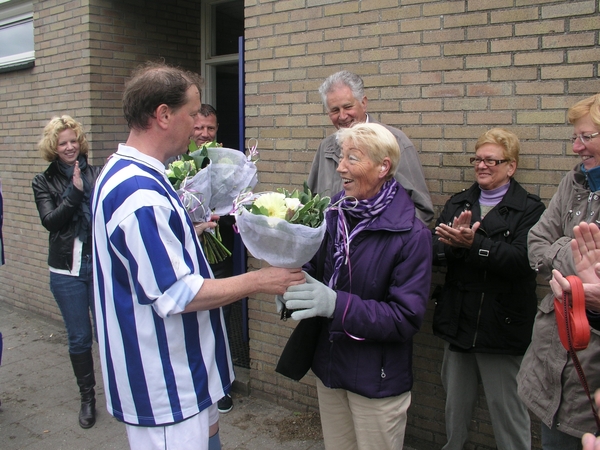 bloemetjes voor Nel.....