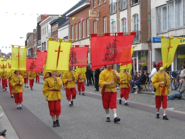 Sint-Dimpna Ommegang, Geel 16-05-2010 015