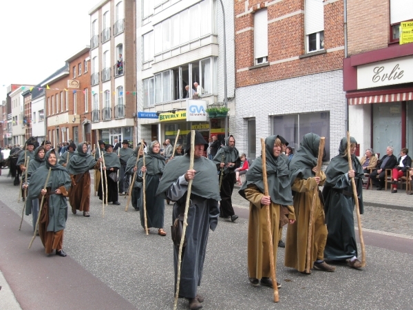 Sint-Dimpna Ommegang, Geel 16-05-2010 057