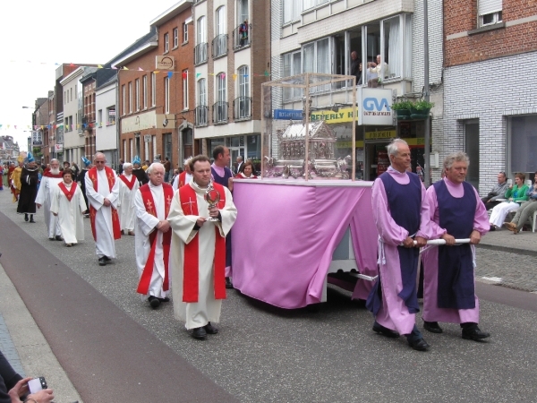 Sint-Dimpna Ommegang, Geel 16-05-2010 065