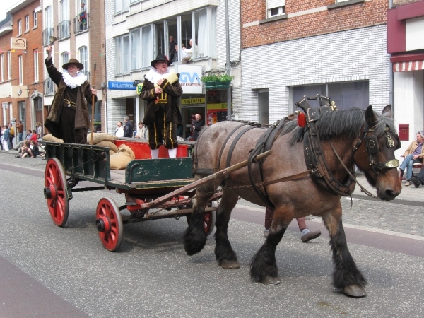 Sint-Dimpna Ommegang, Geel 16-05-2010 103