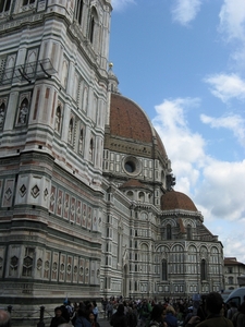 dom vanFirenze  4delen het basteriumhet museum de dom zelf en de