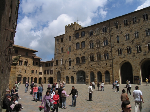 09 mei 2010 -  Volterra (09)
