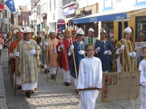 Halle Maria Processie Pinksteren 2010 098