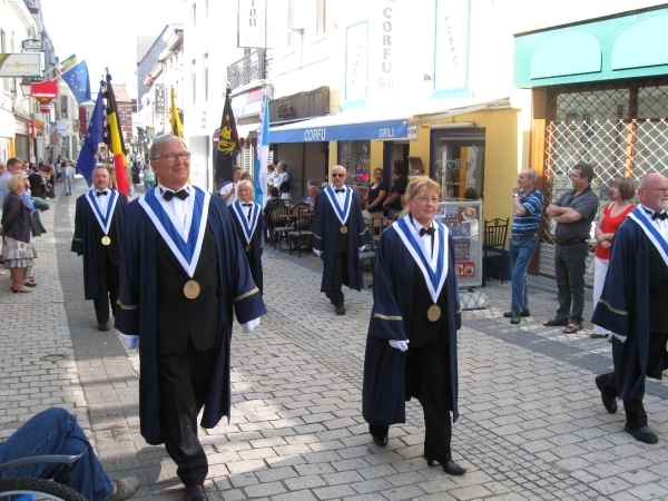 Halle Maria Processie Pinksteren 2010 165
