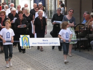 Halle Maria Processie Pinksteren 2010 167