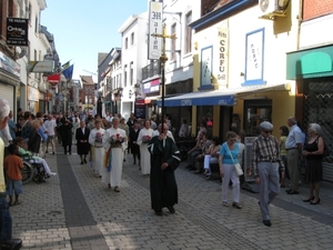 Halle Maria Processie Pinksteren 2010 215