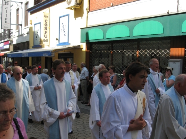 Halle Maria Processie Pinksteren 2010 218