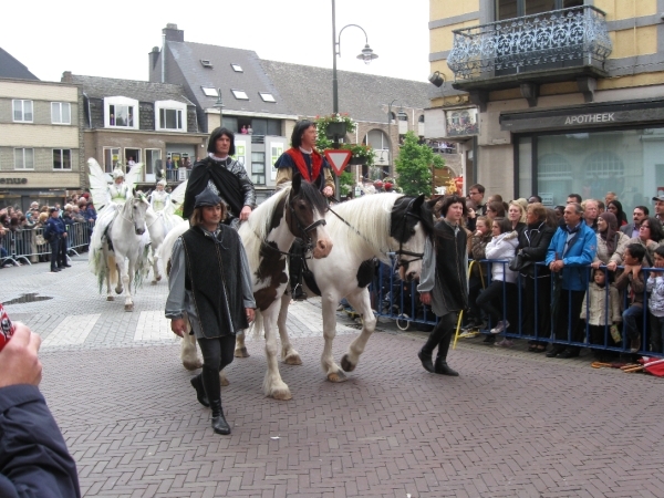 Dendermonde Ros Beiaard ommegang '01 037